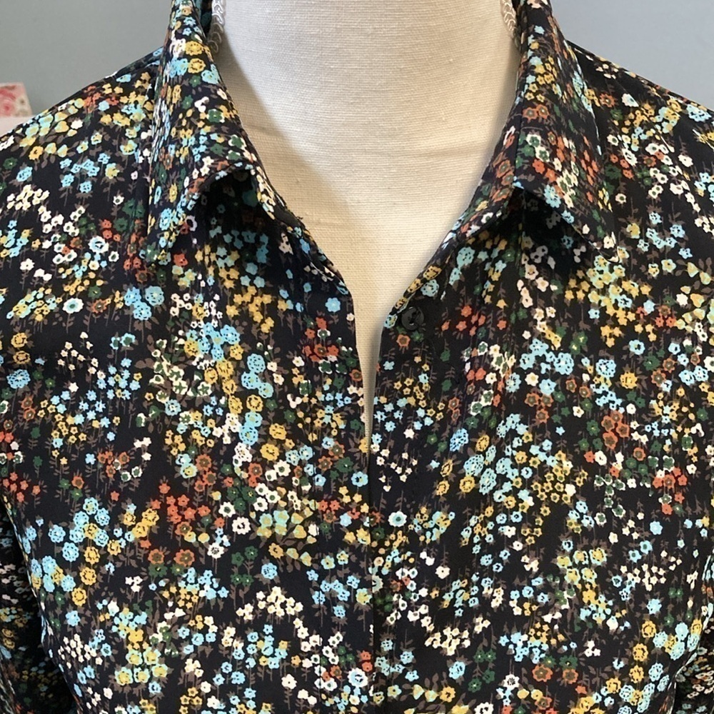 Splash floral blouse - Picture 2 of 5